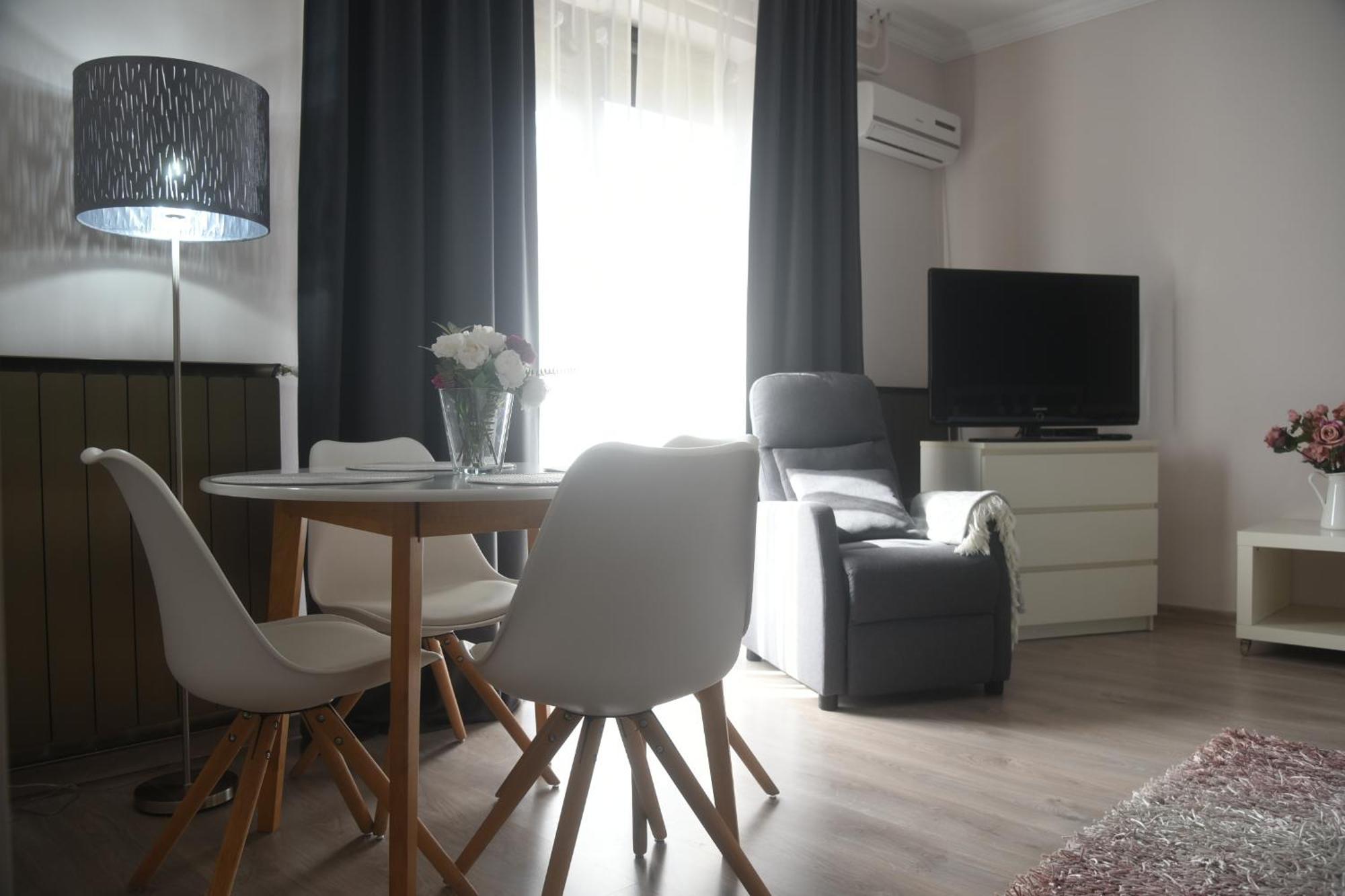 Crystal Apartman Mórahalom 外观 照片