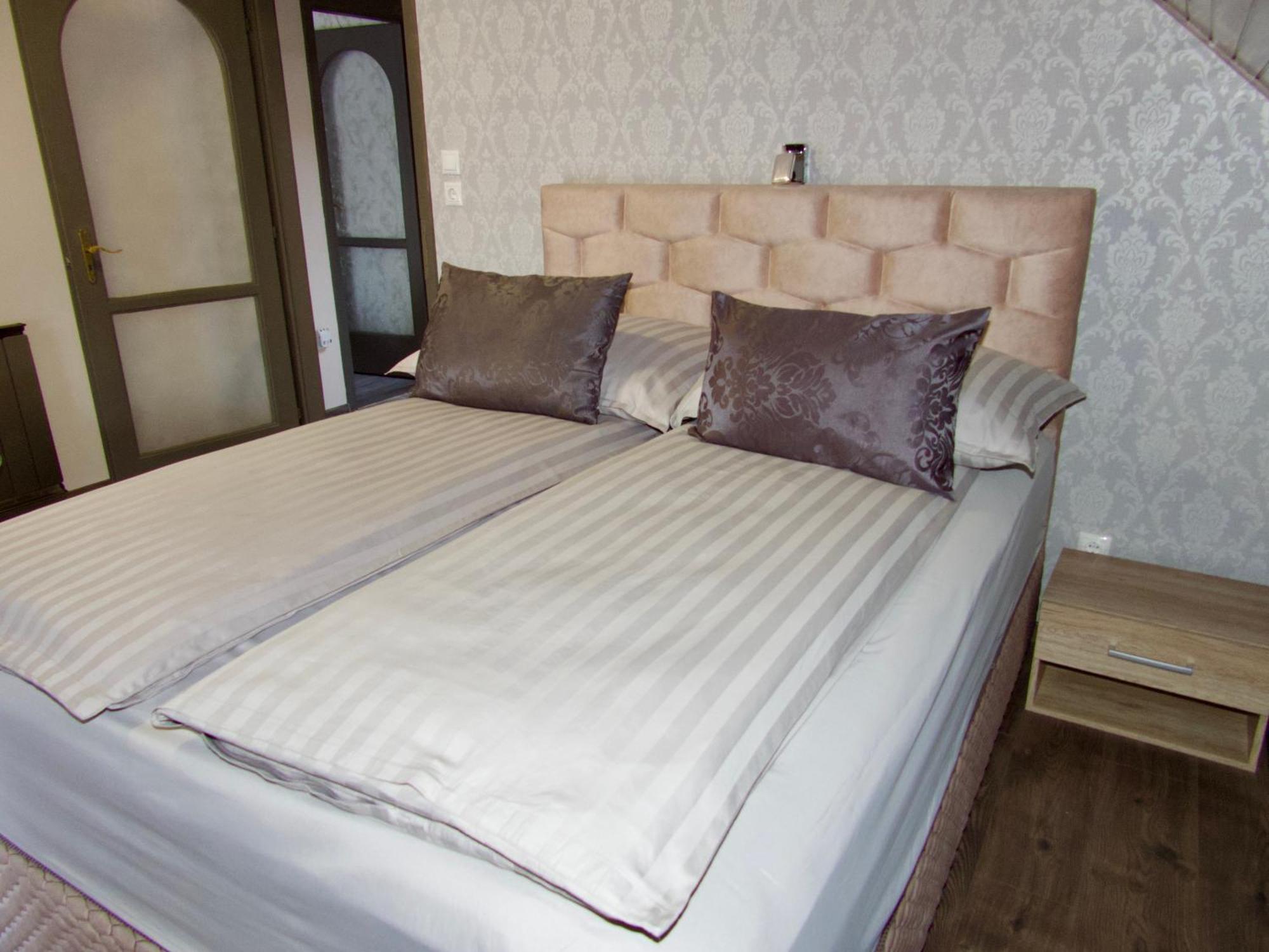 Crystal Apartman Mórahalom 外观 照片